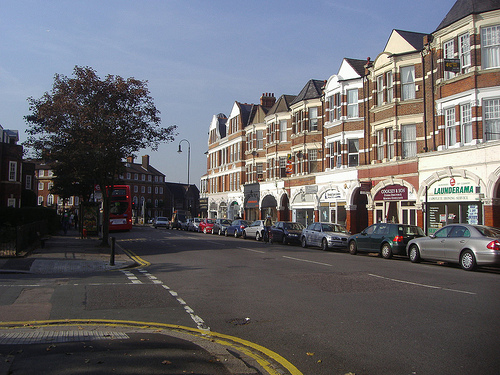 Fortis Green Rd Muswell Hill in the London Borough of Haringey ...